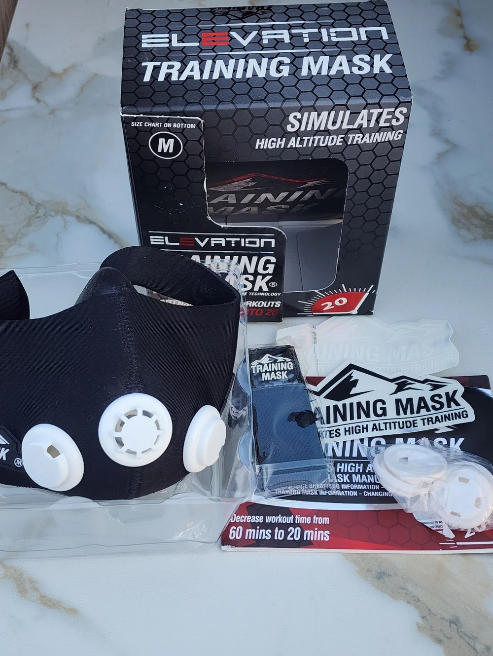 Elevation Training Mask - Black Red (Medium)